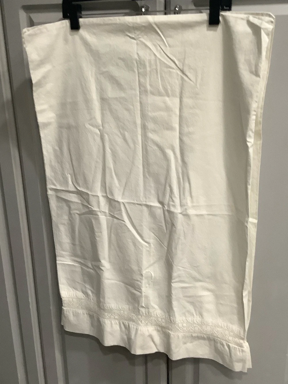 Shabby Chic Vtg Off Wht, Pillowcase, French Linen, Hemstitch “P” Monogram Detail